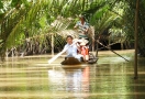 Sampan cruise in Cai Be