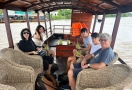 Sampan cruise in Mekong River