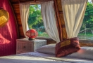 romantic-bedroom-for-couples-6455c628ae752