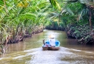 Sampan cruise in Mekong River
