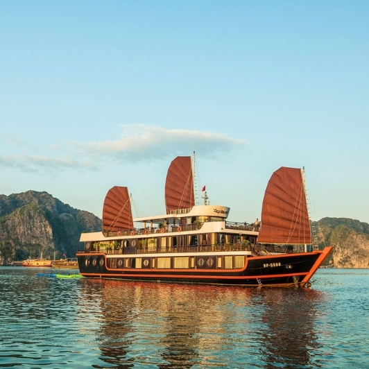 Cozy Boutique Cruise In Lan Ha Bay 
