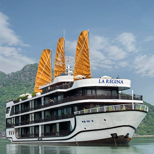 La Regina Legend Cruise In Lan Ha Bay