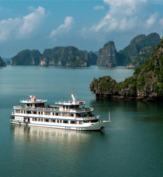 Swan Cruise Boat Bai Tu Long Bay
