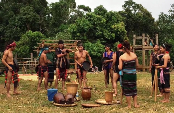 Ethnic Villages In And Around Battambang Ethnic Villages In And Around Battambang