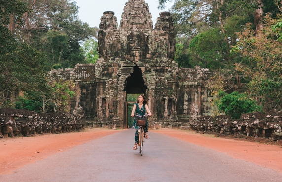 Top Travel Tips For Solo Female Travelers In Cambodia Top Travel Tips For Solo Female Travelers In Cambodia