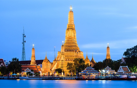 Wat Arun Bangkok - Discover The Temple Of Dawn In Thailand Wat Arun Bangkok - Discover The Temple Of Dawn In Thailand