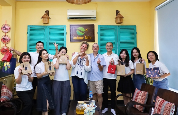 How To Book A Vietnam Tour With Autour Asia ? How To Book A Vietnam Tour With Autour Asia ?