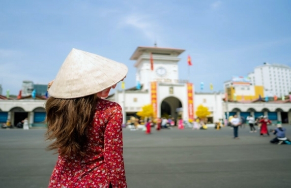 Vietnam Laos 14 Days Travel Itinerary With Léo's Experience