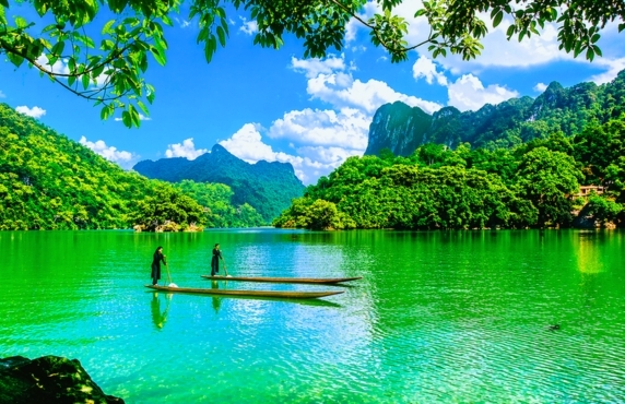 Ba Be Lake Travel Guide - What To Know Before Going ?