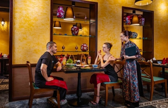 Where To Eat In Hanoi? Top 10 Best Restaurants In Hanoi Old Quarter Where To Eat In Hanoi? Top 10 Best Restaurants In Hanoi Old Quarter