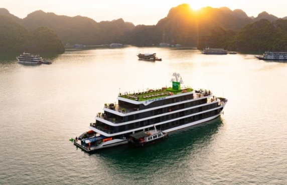 2 Days On 4-star Velar Of The Sea Ha Long Bay Cruise Reviewed By Mrs Daisy 2 Days On 4-star Velar Of The Sea Ha Long Bay Cruise Reviewed By Mrs Daisy