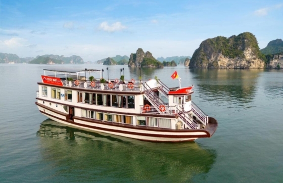 2 Days On Cozy Bay 3-star Cruise In Halong Bay With Mrs Jade 2 Days On Cozy Bay 3-star Cruise In Halong Bay With Mrs Jade