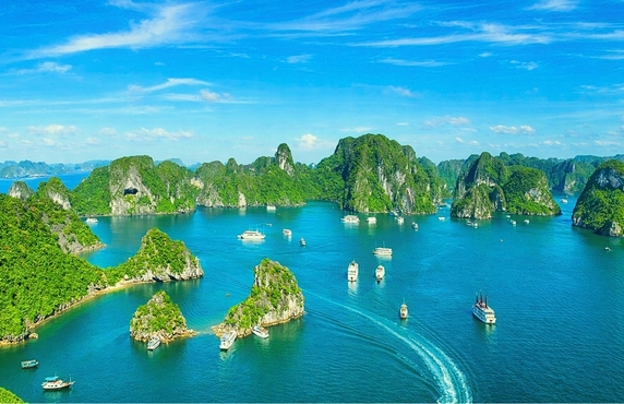 When To Visit Halong Bay ? Best Travel Tips And Weather Guide