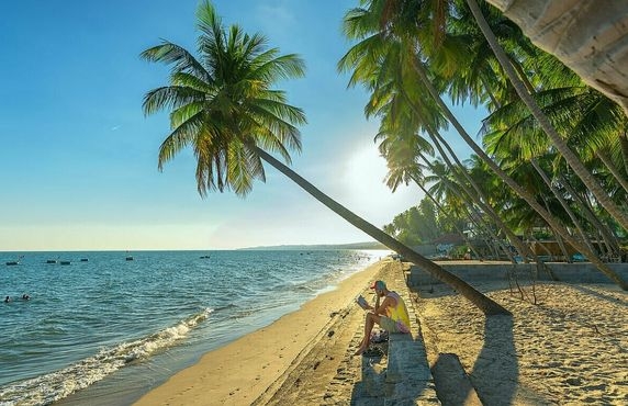 Where To Go In Vietnam In February For Sun Seekers?