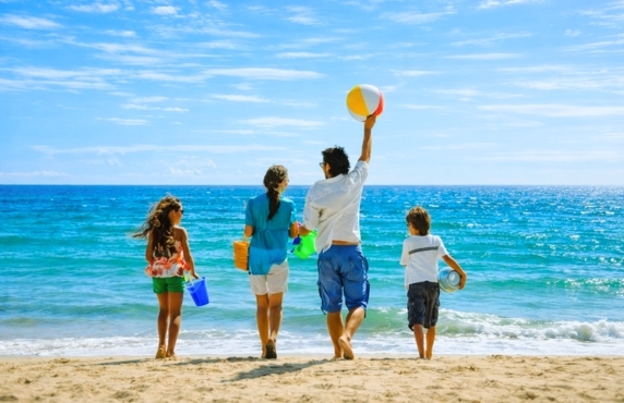 How To Book A Vietnam Summer Family Trip ? Budget Family Packages