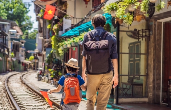Vietnam Or Cambodia - Which Country Is Better For A Family Trip ? 