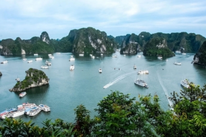 Halong Bay Day Voyage