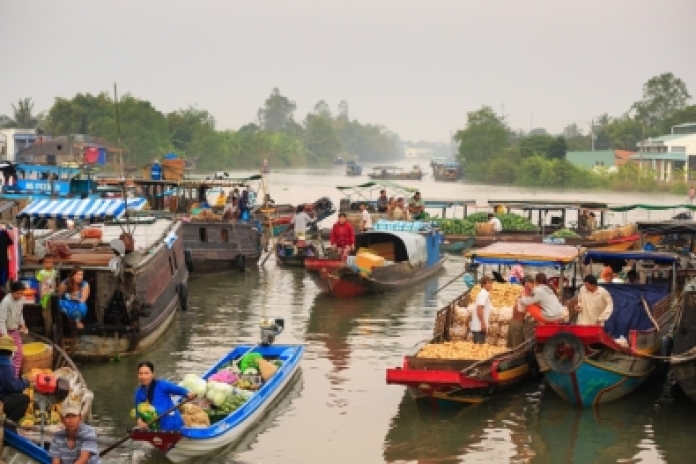 Cai Rang Floating Market - Travel to Phu Quoc (B, L)