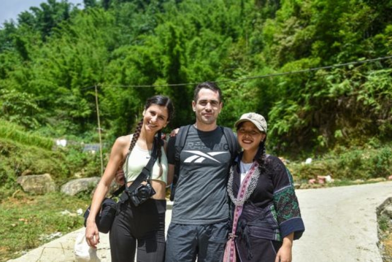 What to Wear in Southeast Asia: Stylish & Culturally Respectful Travel Outfits Guide