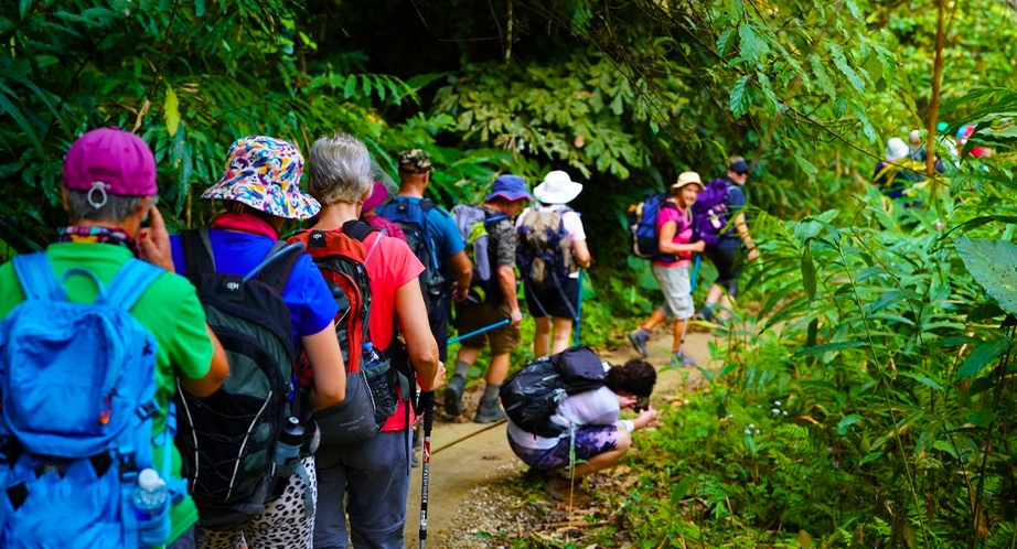 Trekking in Ba Be National Park