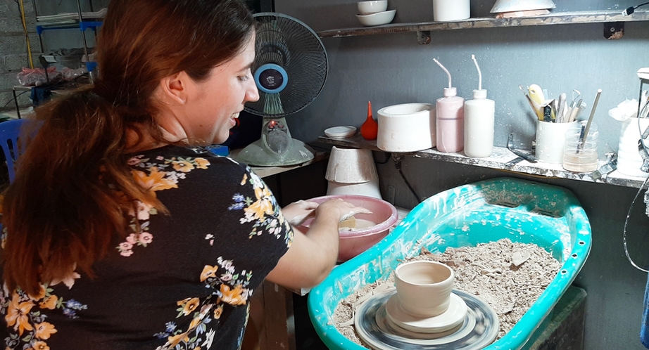 Bat Trang pottery ceramic workshop