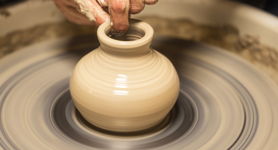 Bat Trang pottery ceramic workshop