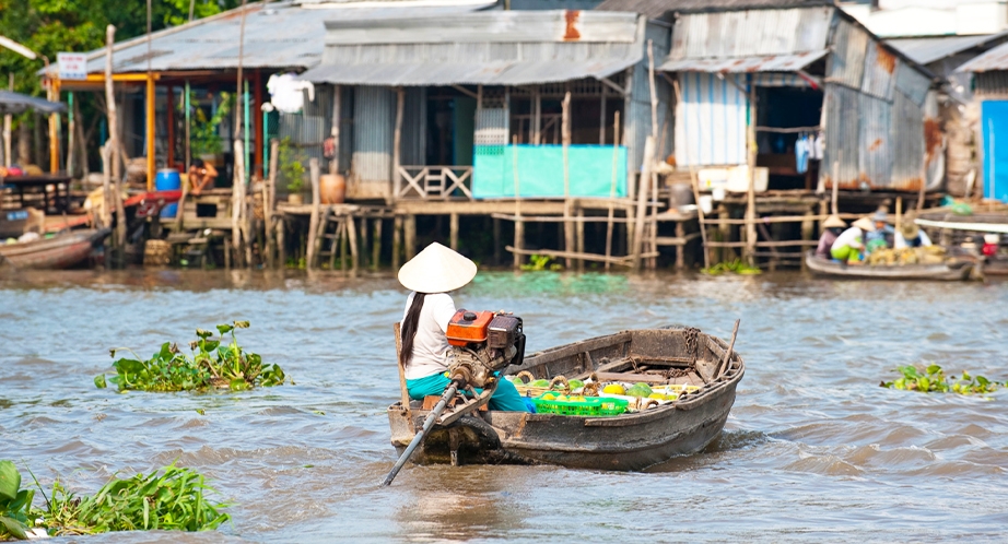 922-31-mekong-vietnam