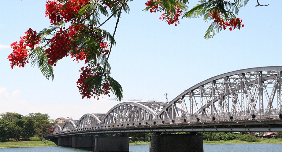 Truong Tien Bridge in Hue