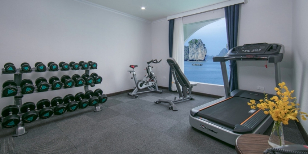 Fitness with amazing ocean view 