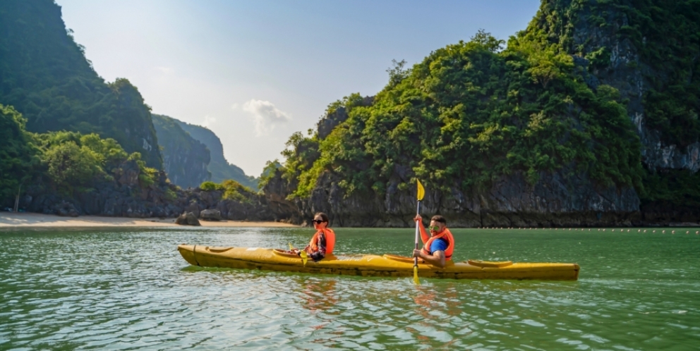 Explore Luon Cave by kayaking