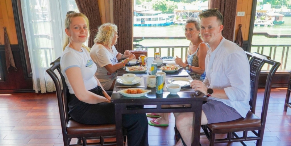 Enjoy well-prepared lunch on boat 