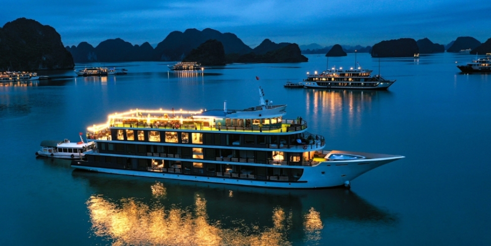 Cruise boat in evening 