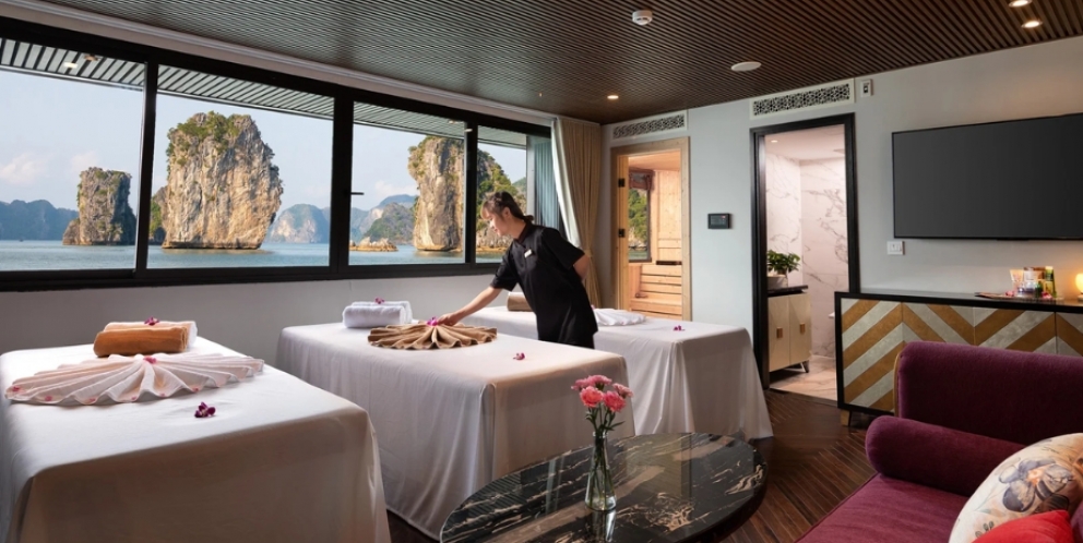 Spa space on boat 