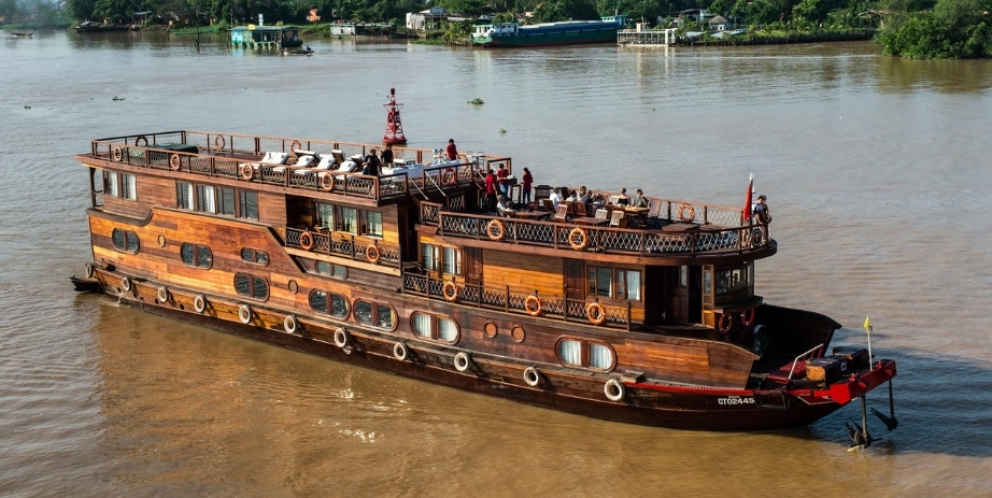 The cruise sails through Mekong River 