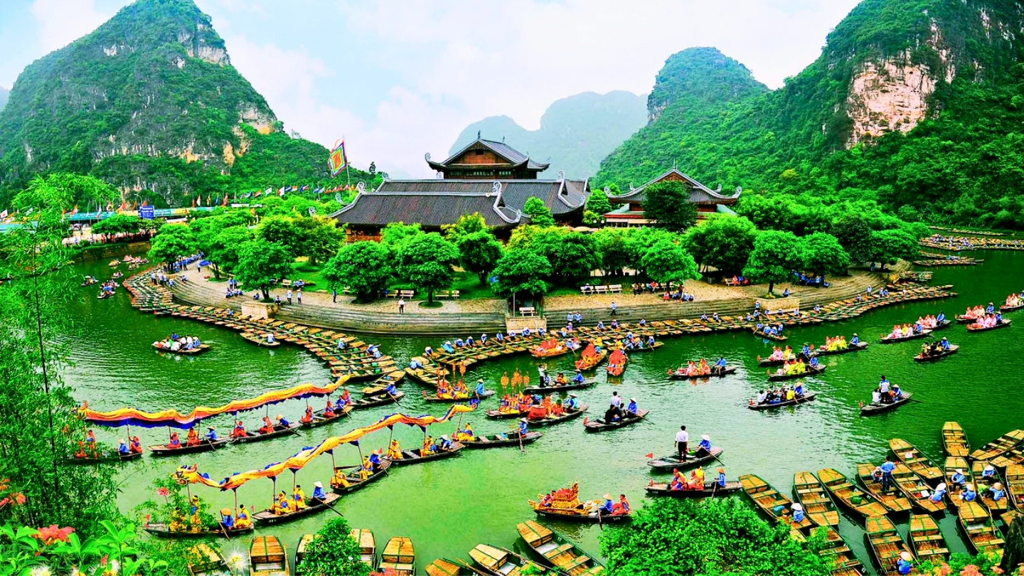 When to visit Trang An ?