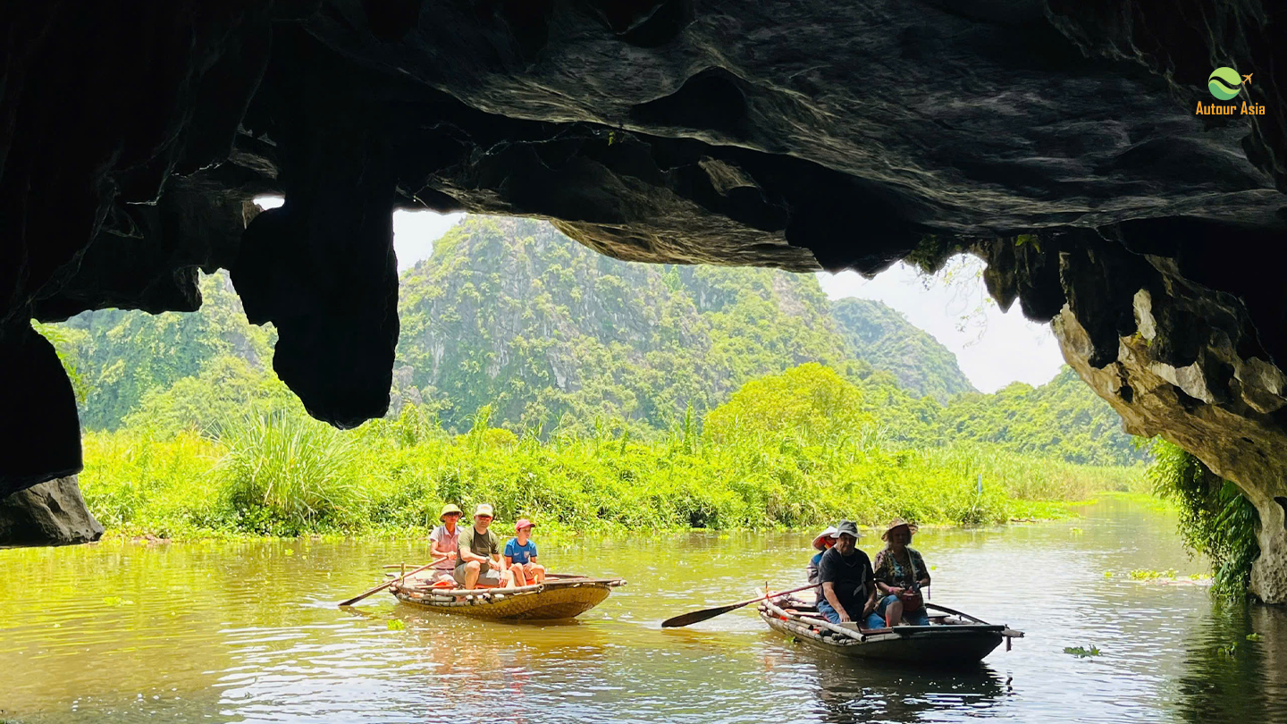 Experience Authentic Vietnam on a 3-Week Trip with Autour Asia
