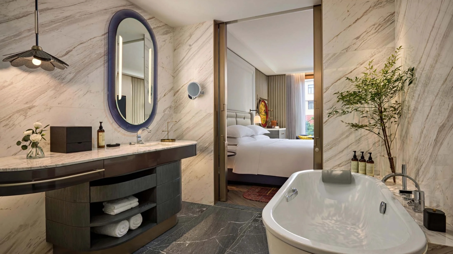 Fairmont Hanoi