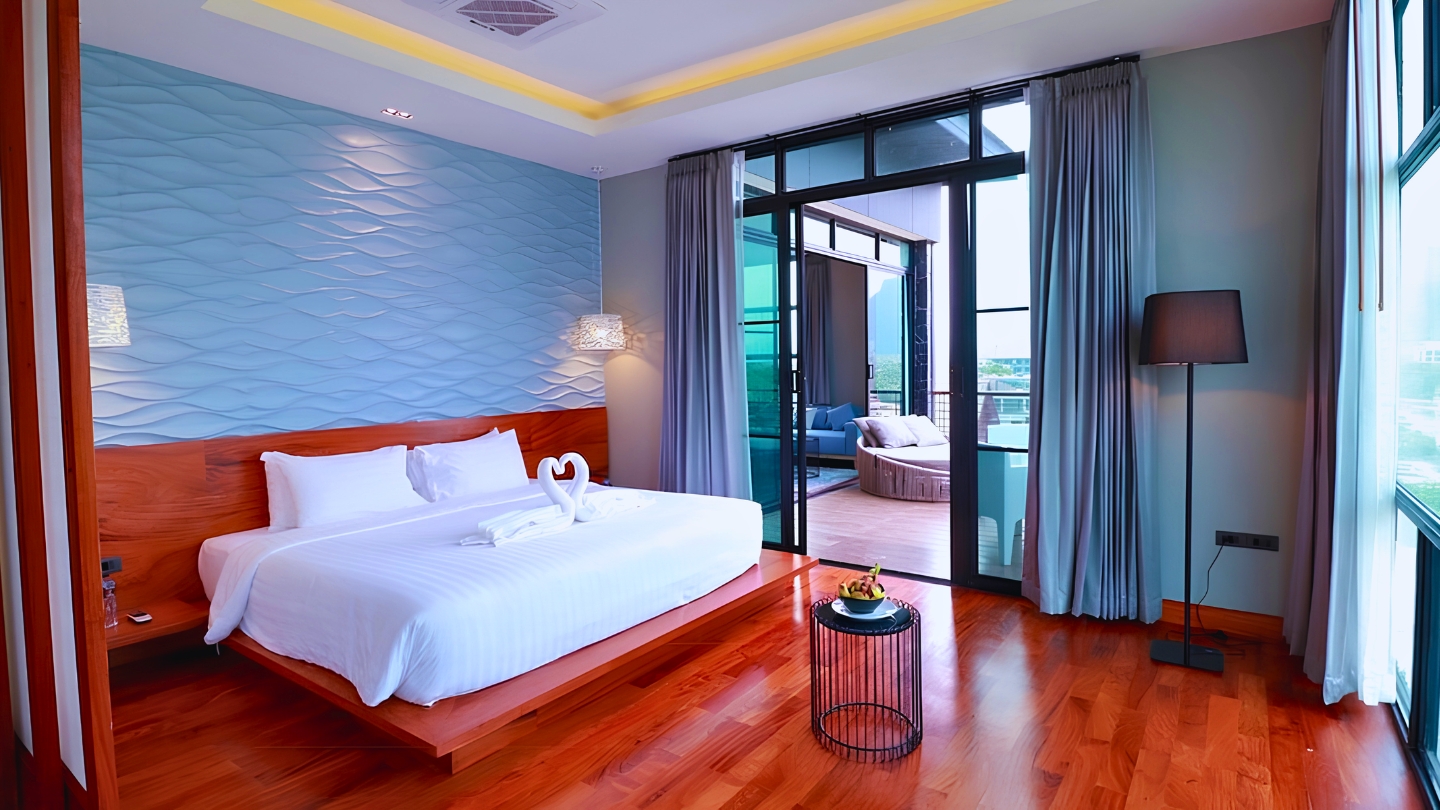 A bright relaxation space for a stay with your pet