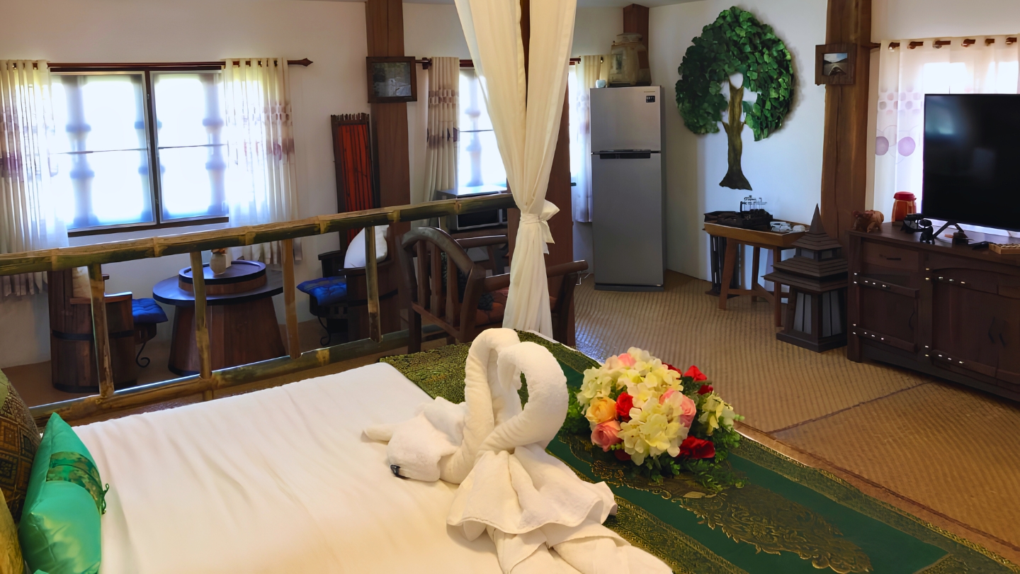 A warm interior for a peaceful stay at On The Mekong Resort