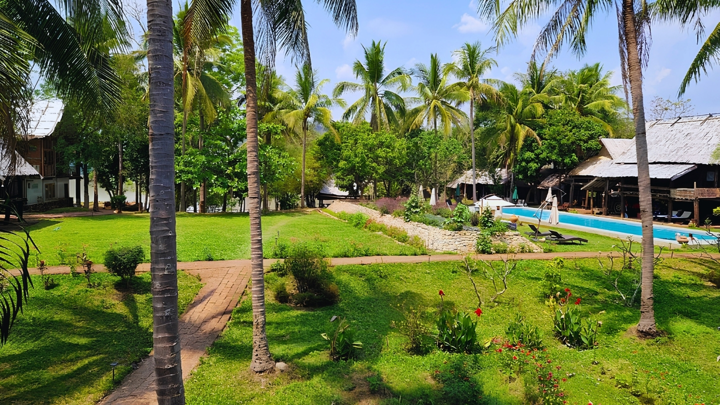 On The Mekong Resort: A green getaway with your companion