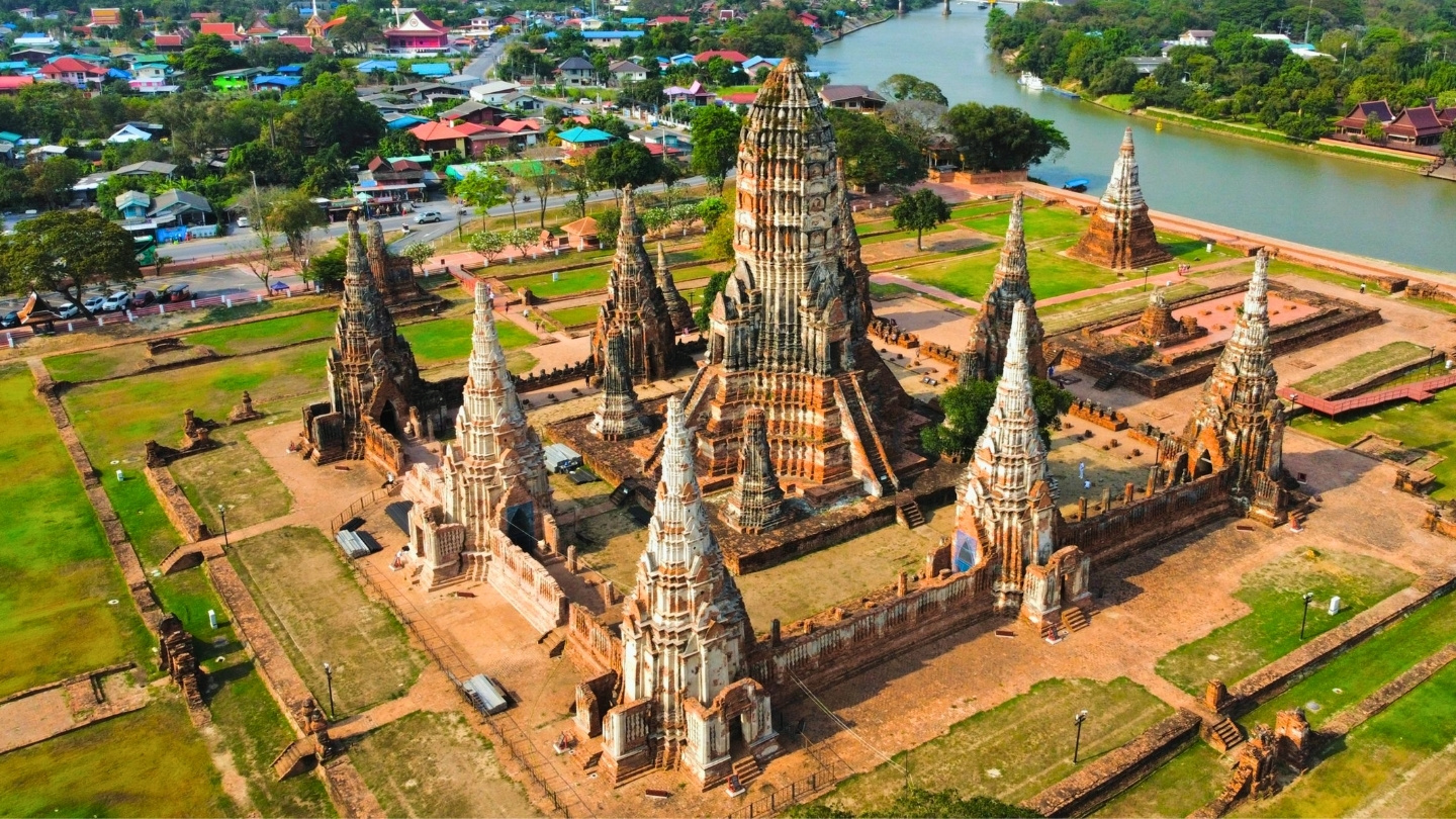 Wat Chaiwatthanaram, a historic jewel of Ayutthaya