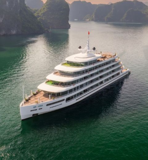 Catherine Cruise Boat In Halong Bay