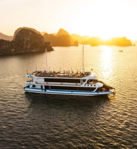 La Casta Daily Luxury Cruise In Halong Bay
