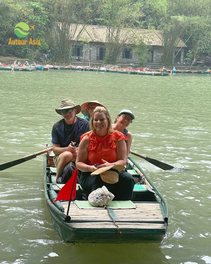 Travelers’ Reviews and Experiences with Autour Asia 1
