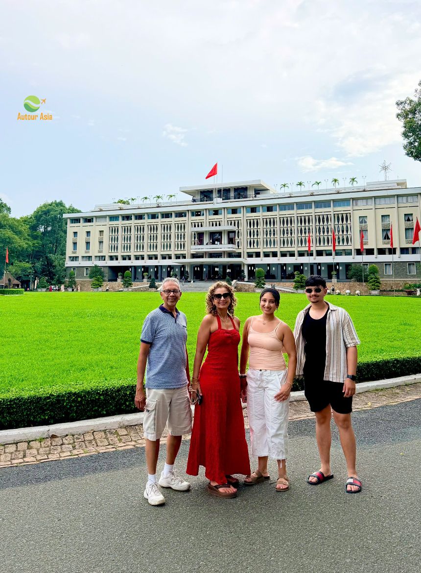 What Our Customers Say About Traveling in Vietnam 7