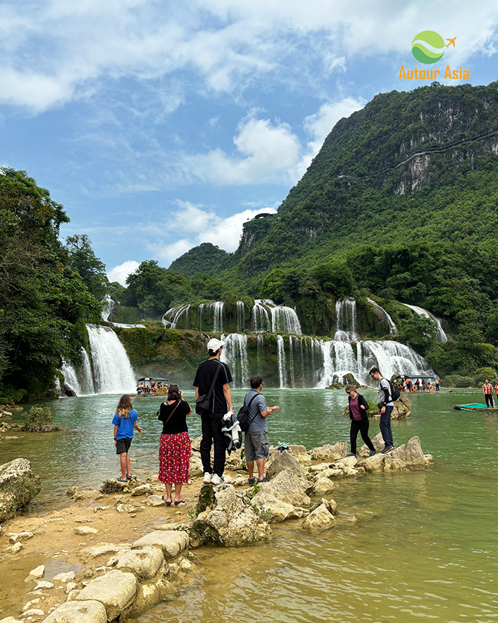 720-900-3-HaGiang-CaoBang-BanGioc