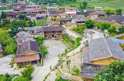 Bac Ha – Tha Village (Ha Giang) (Breakfast, Dinner)