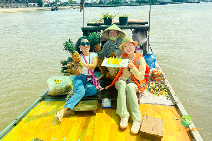 Visit of Cai Rang Floating Market