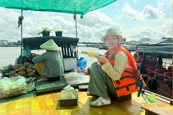 Cai Rang Floating market in Can Tho