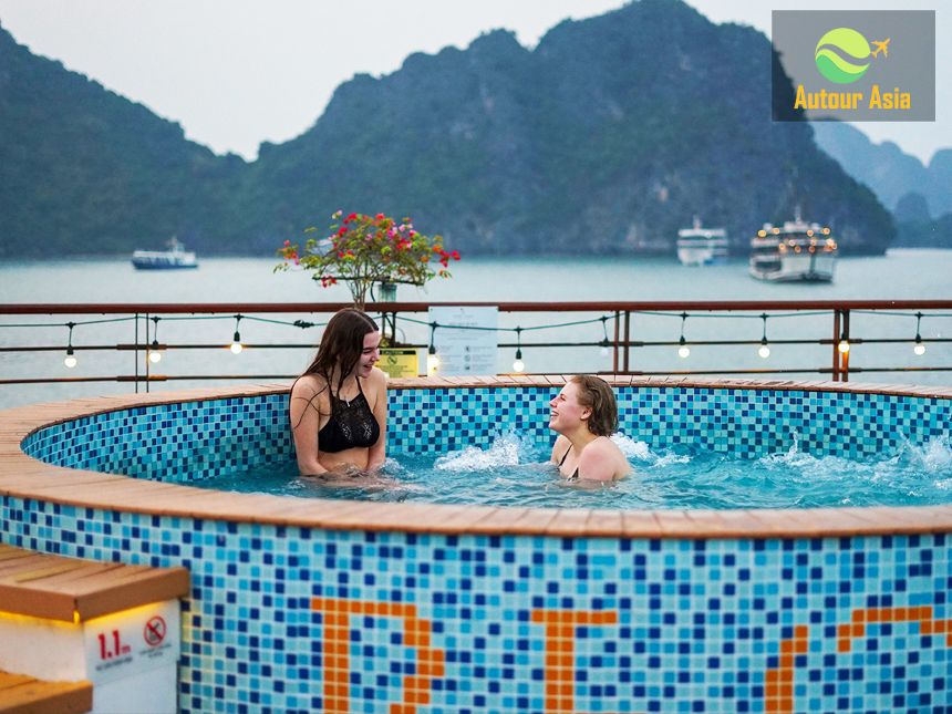 1200-900-12-halong-jonque-bateau-boat-cruise-croisiere-peony